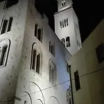 Due Passi Dal Borgo Antico *