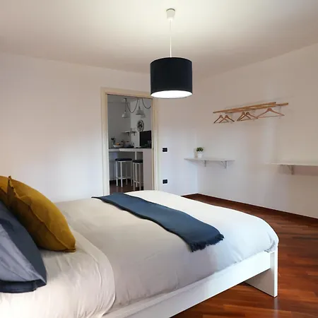 Due Passi Dal Borgo Antico Apartment Bari